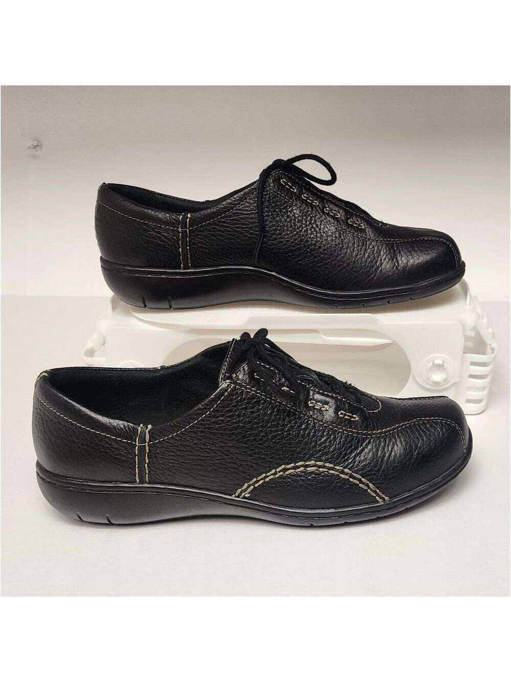 Clarks Viola Black Leather Loafer Lace Up Casual Shoes Size 7 Medium - Picture 2 of 8